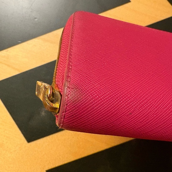 MCM zippy wallet - Picture 13 of 16